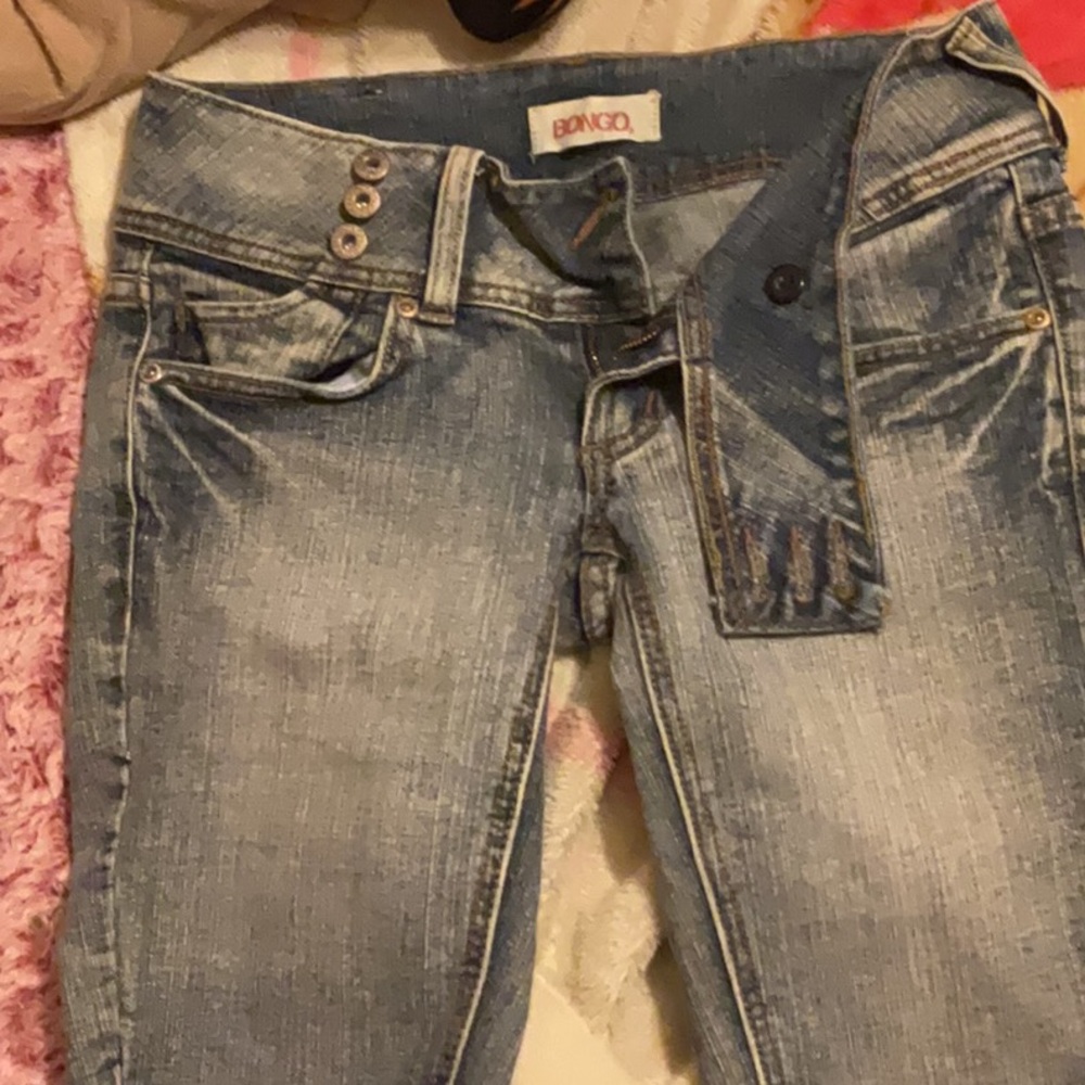 BONGO Women's Distressed Blue Skinny shorts